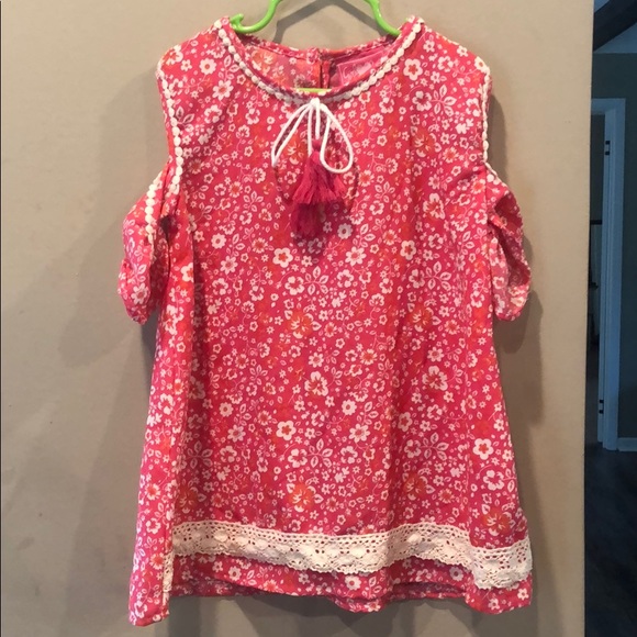 Top - Picture 1 of 3